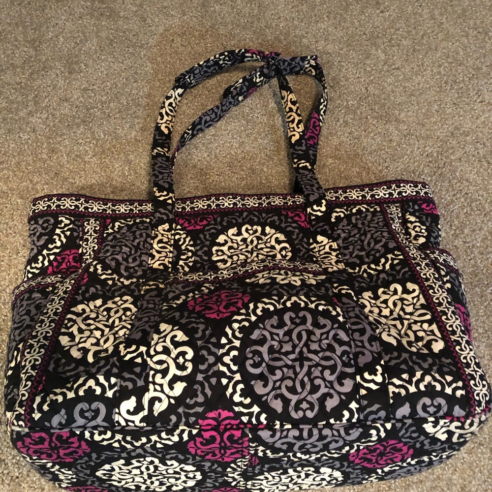 COPY - Vera Bradley Canterberry Bag!!!
